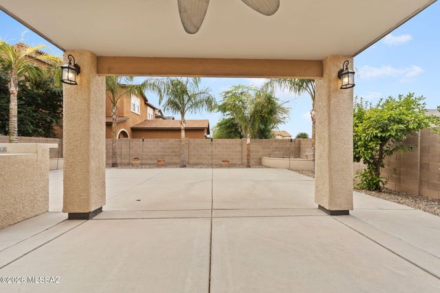2779 W Greenstreak Drive, Tucson, AZ 85741