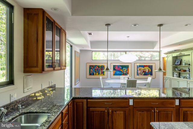 11604 FAIRFAX STATION RD, Fairfax Station, VA 22039