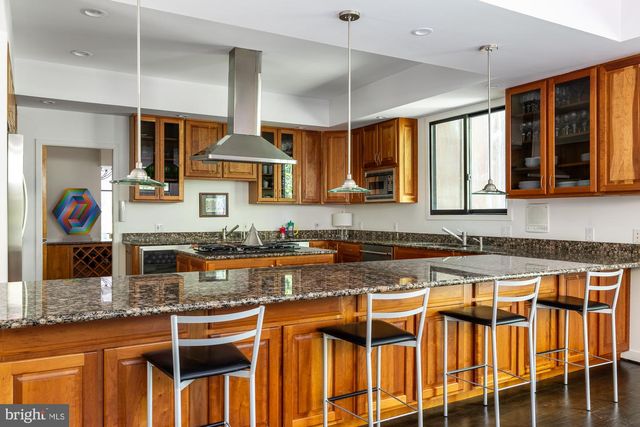 11604 FAIRFAX STATION RD, Fairfax Station, VA 22039