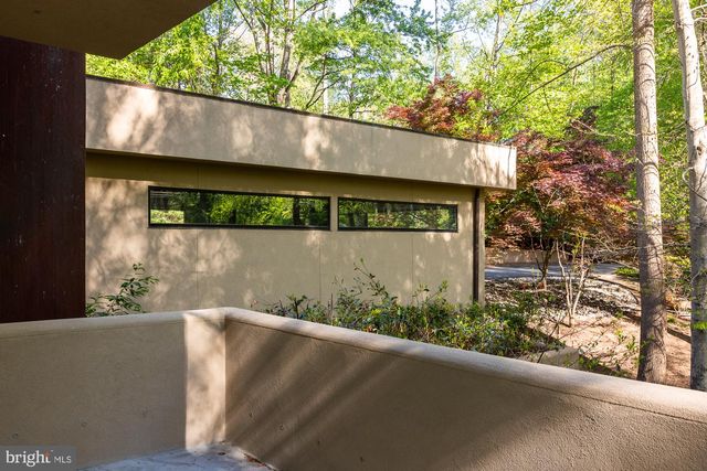 11604 FAIRFAX STATION RD, Fairfax Station, VA 22039