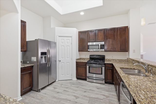 5625 Overland Drive, The Colony, TX 75056