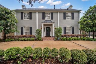 2539 Addison Road, Houston, TX 77030
