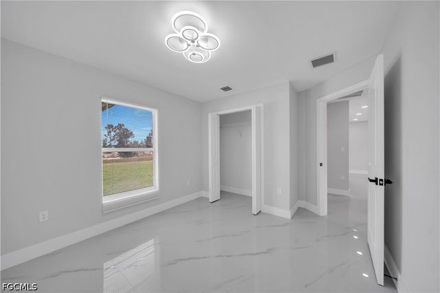 1042 Darlington ST, Lehigh Acres, FL 33974