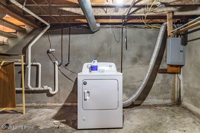 5739 Dorinda Dr, Louisville, KY 40258