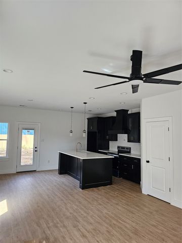 5031 Colonial Avenue, Dallas, TX 75215