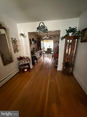 2812 6TH ST NE, Washington, DC 20017