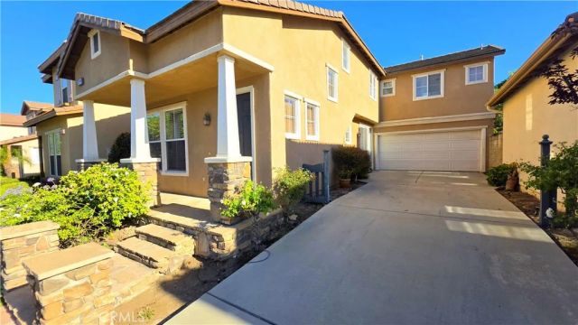 324 Lydia Lane, Corona, CA 92882