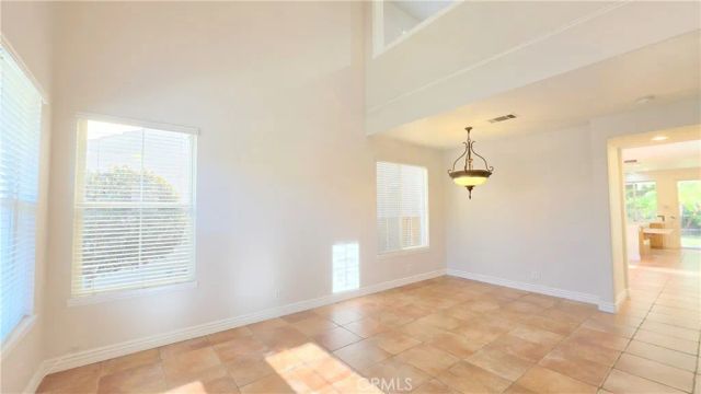 324 Lydia Lane, Corona, CA 92882