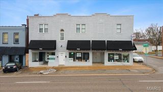 7910 Gravois Road, St Louis, MO 63123
