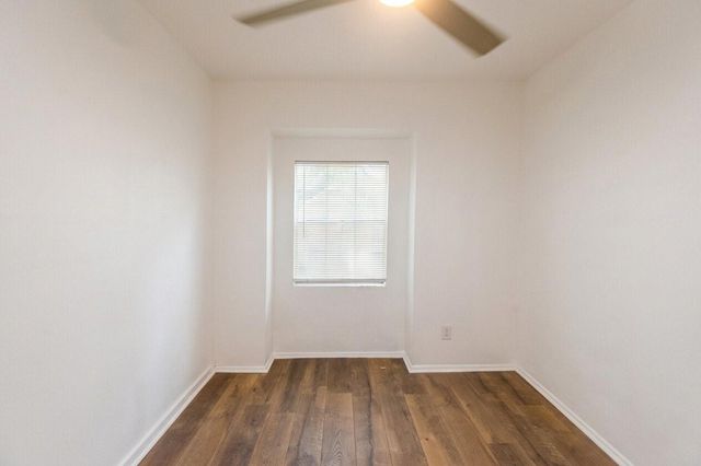 433 Sunset Drive 3, Dickinson, TX 77539