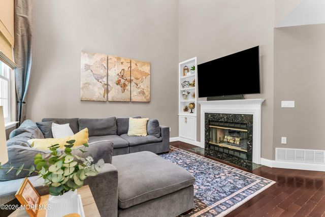135 Woodcliff Boulevard, Morganville, NJ 07751