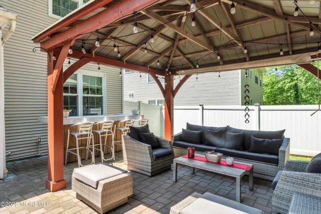 135 Woodcliff Boulevard, Morganville, NJ 07751