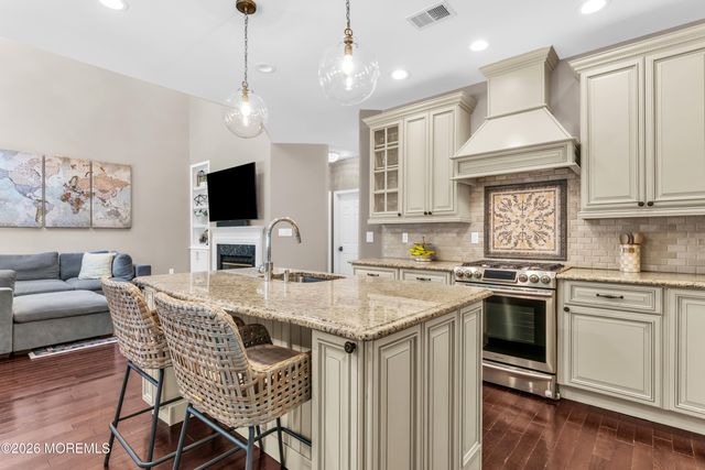 135 Woodcliff Boulevard, Morganville, NJ 07751