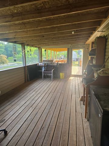 1655 New Deal Potts Rd, Portland, TN 37148