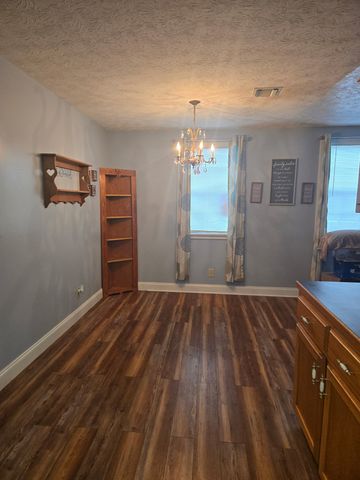 1655 New Deal Potts Rd, Portland, TN 37148