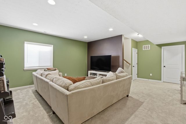 18347 Edinbrook Lane, Westfield, IN 46074