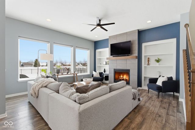 18347 Edinbrook Lane, Westfield, IN 46074