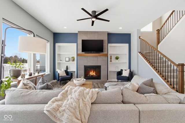 18347 Edinbrook Lane, Westfield, IN 46074