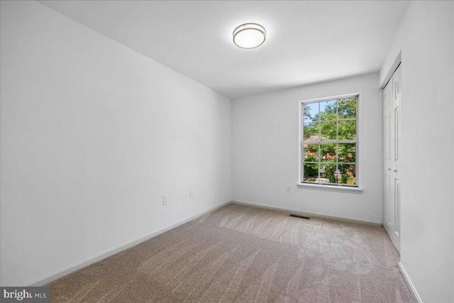 19327 HOTTINGER CIR, Germantown, MD 20874