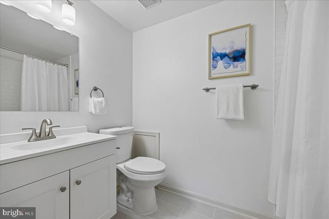 19327 HOTTINGER CIR, Germantown, MD 20874