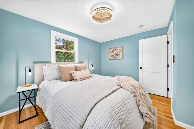 9 Valerie Ave, Billerica, MA 01821