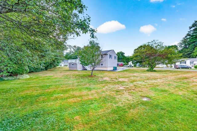9 Valerie Ave, Billerica, MA 01821