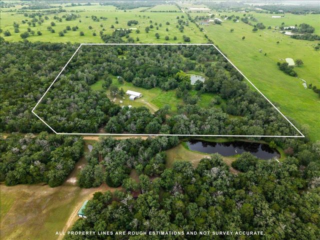 608 Whistleville RD, Flatonia, TX 78941