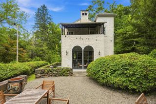 185 Old West Point Road E, Garrison, NY 10524