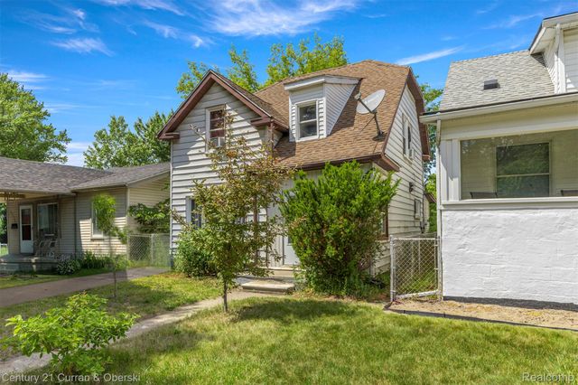 25520 New York Street, Dearborn Heights, MI 48125