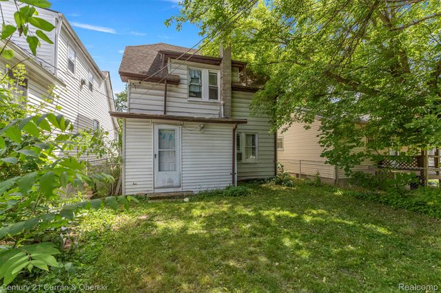 25520 New York Street, Dearborn Heights, MI 48125