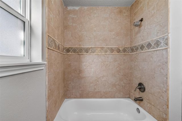 523 Shenandoah Drive, Richmond, TX 77469