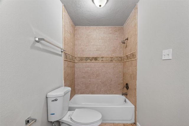 523 Shenandoah Drive, Richmond, TX 77469