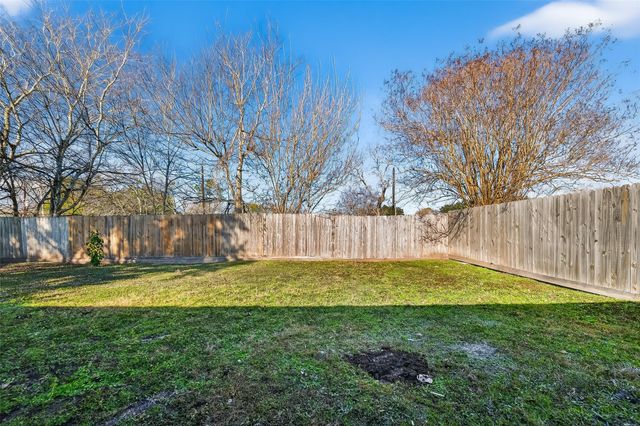 523 Shenandoah Drive, Richmond, TX 77469