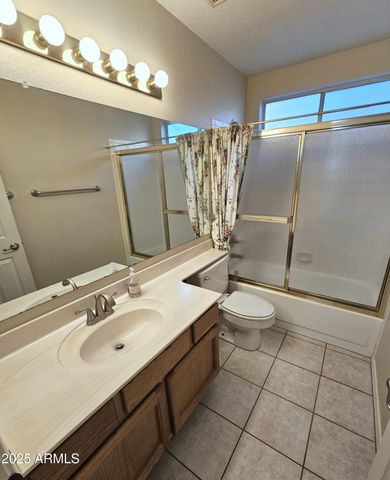 3713 E WINDSONG Drive, Phoenix, AZ 85048