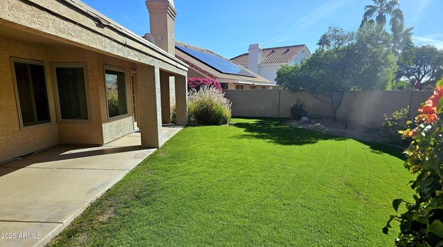 3713 E WINDSONG Drive, Phoenix, AZ 85048