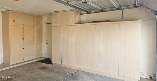 3713 E WINDSONG Drive, Phoenix, AZ 85048