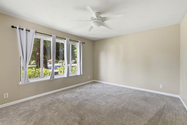 8077 Caribbean Way, Sacramento, CA 95826