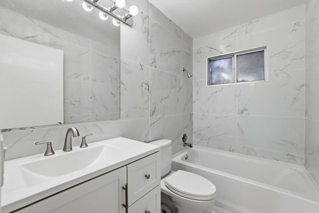 8077 Caribbean Way, Sacramento, CA 95826