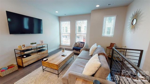 244 Uptown West Drive, Charlotte, NC 28208