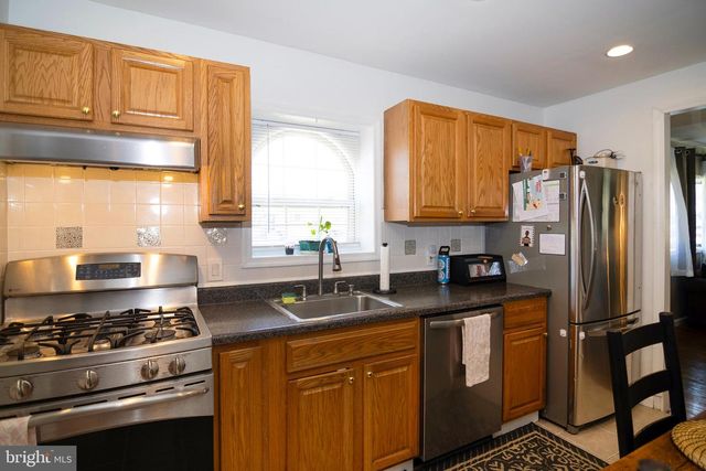 140 PRINCETON AVE, Bellmawr, NJ 08031