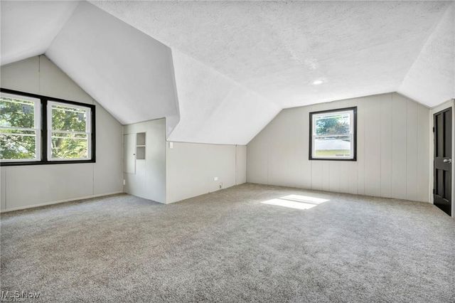 15 Cresswell Avenue, Bedford, OH 44146