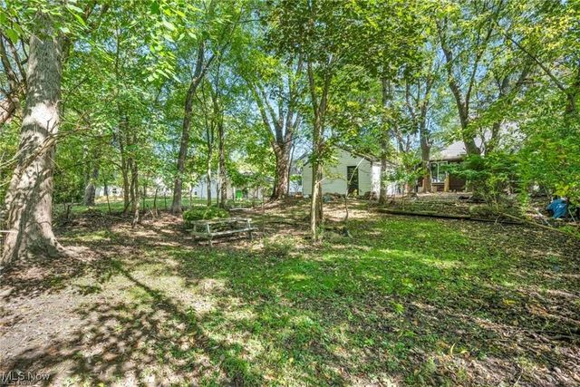 15 Cresswell Avenue, Bedford, OH 44146