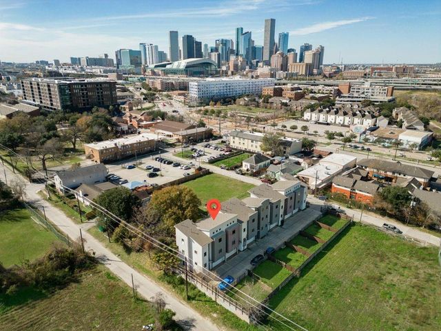 318 Mcalpine Street, Houston, TX 77003