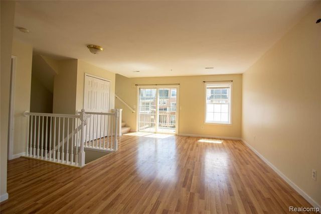 2859 Barclay Way, Ann Arbor, MI 48105