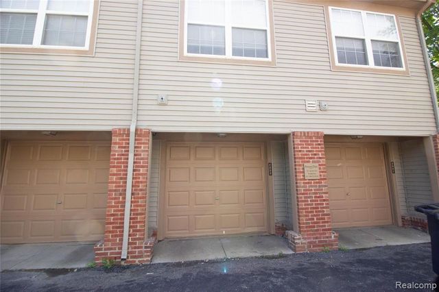 2859 Barclay Way, Ann Arbor, MI 48105