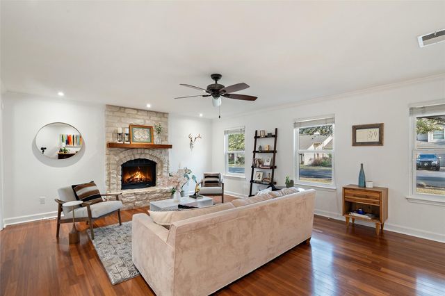 6523 Heron DR, Austin, TX 78759