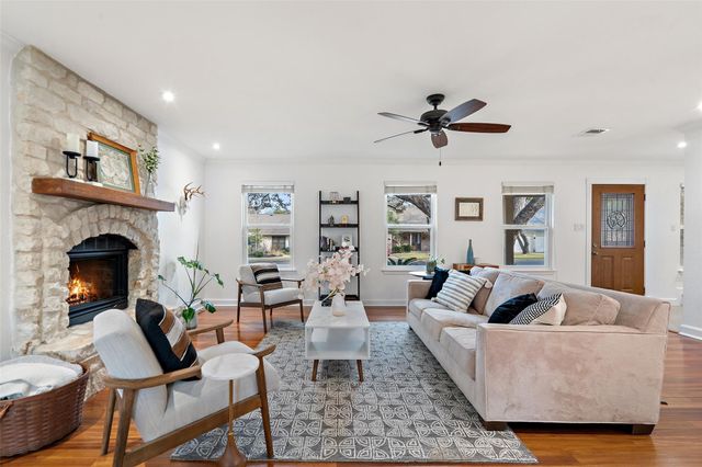 6523 Heron DR, Austin, TX 78759