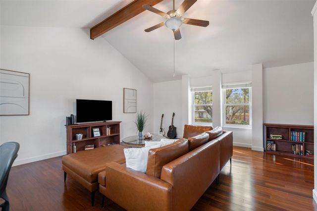 6523 Heron DR, Austin, TX 78759