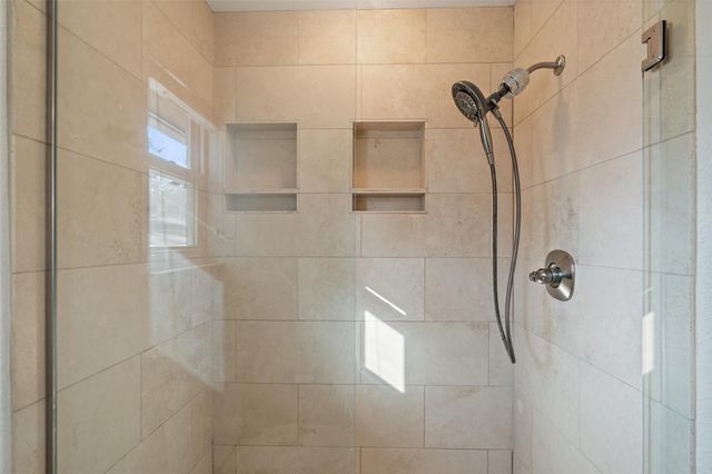 6523 Heron DR, Austin, TX 78759