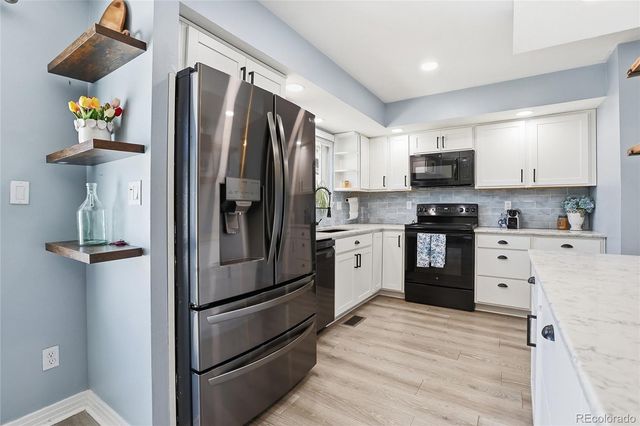 6937 E Briarwood Drive, Centennial, CO 80112